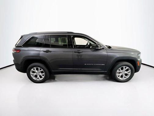 2022 Jeep Grand Cherokee Limited