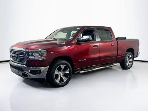Delmonico Red Pearlcoat 2023 RAM 1500 Laramie