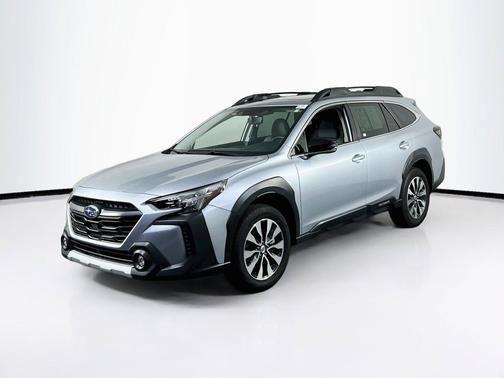 Ice Silver Metallic 2023 Subaru Outback Limited