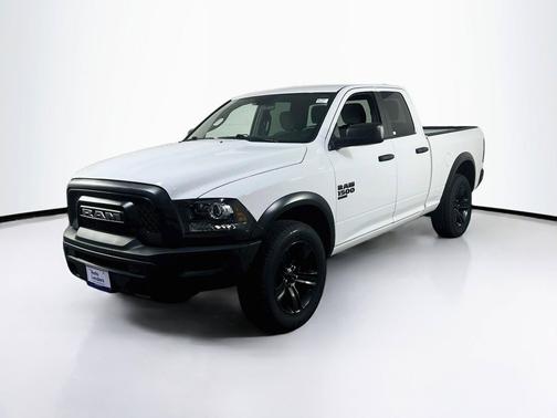 Bright White Clearcoat 2022 RAM 1500 Classic Warlock Quad Cab 4x4 6'4' Box