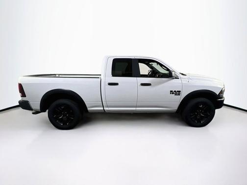 Bright White Clearcoat 2022 RAM 1500 Classic Warlock Quad Cab 4x4 6'4' Box