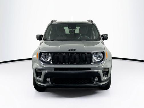 Sting-Gray Clearcoat 2022 Jeep Renegade Altitude