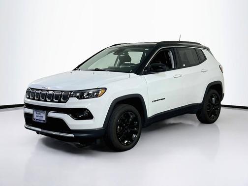 Bright White Clearcoat 2022 Jeep Compass Limited