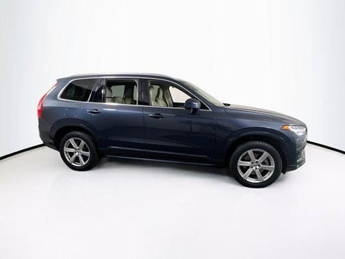 2023 Volvo XC90 B5 Core