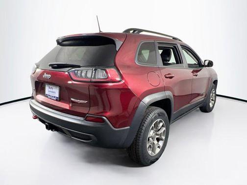 2022 Jeep Cherokee Trailhawk