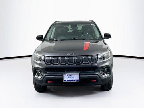 Granite Crystal Metallic Clearcoat 2022 Jeep Compass Trailhawk