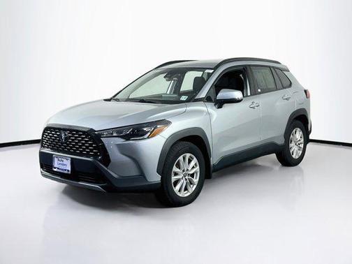 Sonic Silver 2022 Toyota Corolla Cross LE