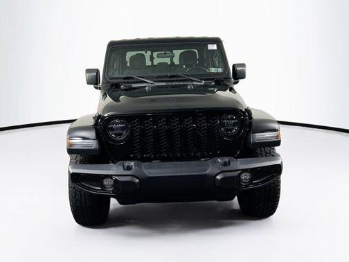 2022 Jeep Gladiator Altitude 4x4