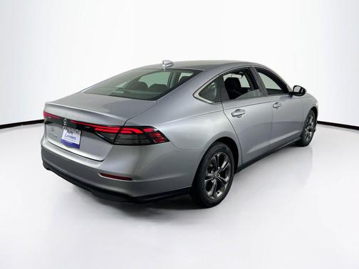 Lunar Silver Metallic 2023 Honda Accord EX