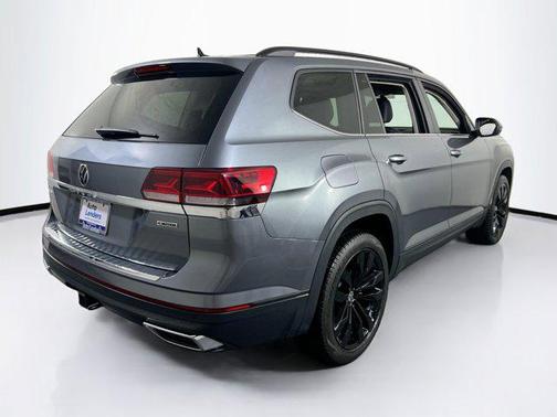 2022 Volkswagen Atlas 3.6L SE w/Technology