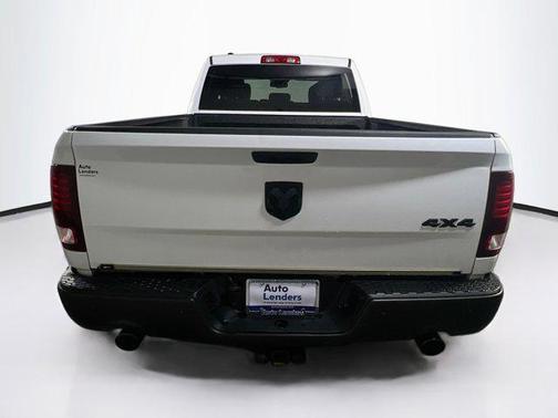 2022 RAM 1500 Classic Warlock Quad Cab 4x4 6'4' Box