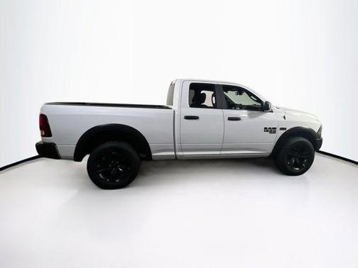 2022 RAM 1500 Classic Warlock Quad Cab 4x4 6'4' Box