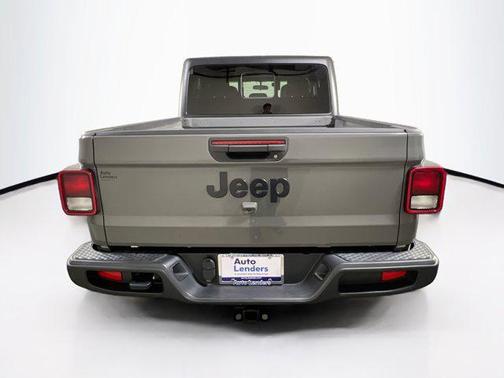 2022 Jeep Gladiator Sport S
