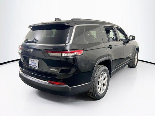 Diamond Black Crystal Pearlcoat 2022 Jeep Grand Cherokee L Limited