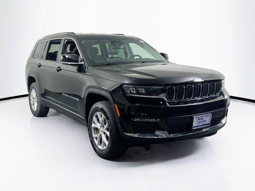 Diamond Black Crystal Pearlcoat 2022 Jeep Grand Cherokee L Limited