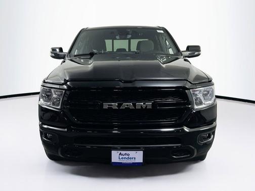 Diamond Black Crystal Pearlcoat 2023 RAM 1500 Big Horn/Lone Star