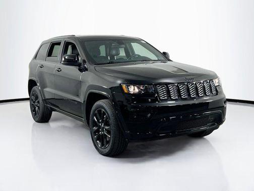 2021 Jeep Grand Cherokee Laredo