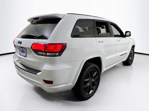 2021 Jeep Grand Cherokee 80th Anniversary 4X4