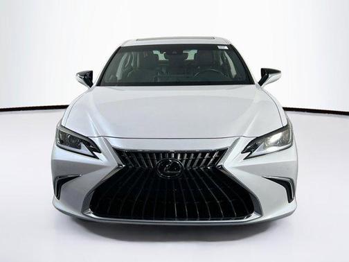 Eminent White Pearl 2024 Lexus ES 300h Base