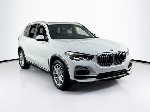 Alpine White 2021 BMW X5 xDrive40i
