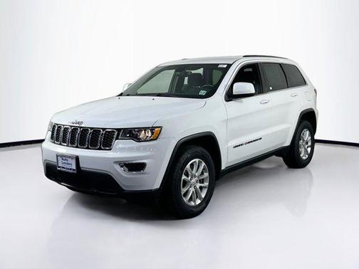 2022 Jeep Grand Cherokee Laredo
