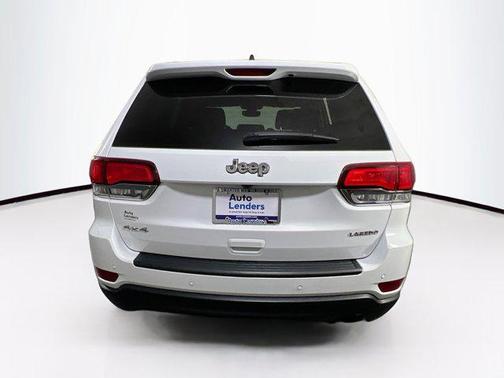 2022 Jeep Grand Cherokee Laredo