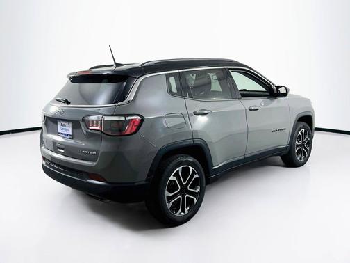 Sting-Gray Clearcoat 2022 Jeep Compass Limited