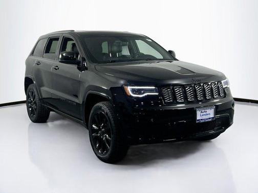 2022 Jeep Grand Cherokee Laredo