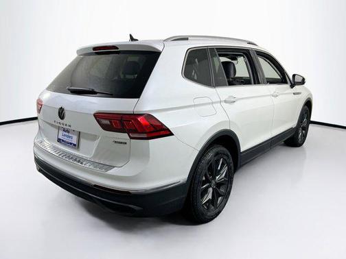 2023 Volkswagen Tiguan 2.0T SE 4MOTION