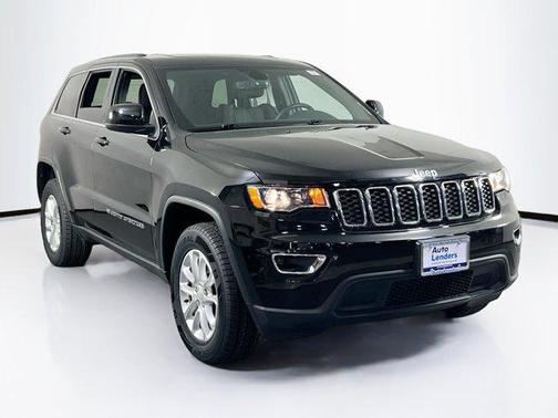 2022 Jeep Grand Cherokee Laredo