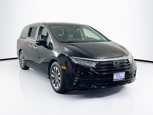 Crystal Black Pearl 2023 Honda Odyssey EX-L