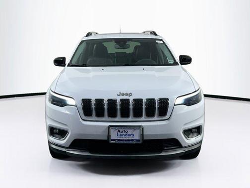 Bright White Clearcoat 2022 Jeep Cherokee Limited