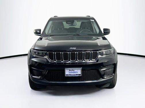 2023 Jeep Grand Cherokee Laredo