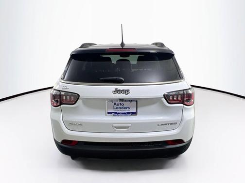 Bright White Clearcoat 2022 Jeep Compass Limited