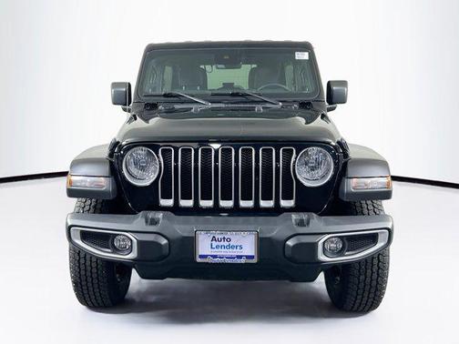 2023 Jeep Wrangler 4-Door Sahara 4x4