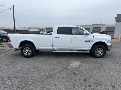 2017 RAM 3500 Laramie