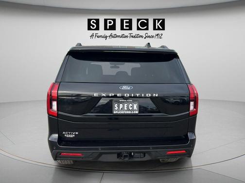 Agate Black Metallic 2025 Ford Expedition Active