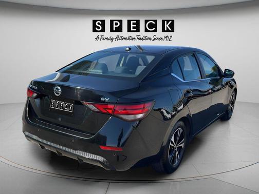 Black 2022 Nissan Sentra SV