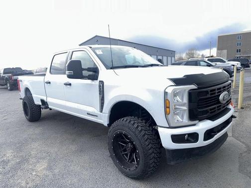 2024 Ford F-350 XLT