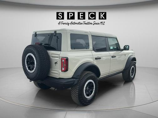 Sand 2026 Ford Bronco Badlands