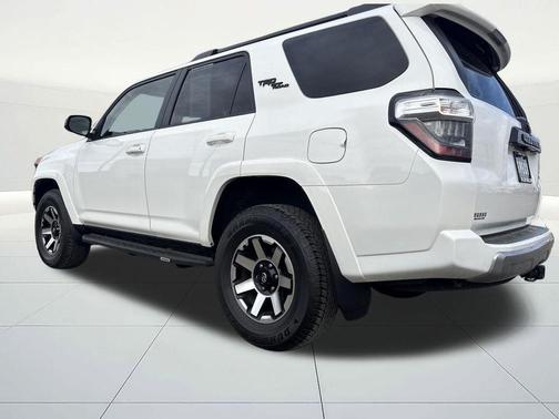2023 Toyota 4Runner TRD Off Road