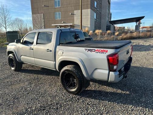 2019 Toyota Tacoma SR