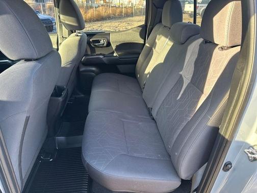 2019 Toyota Tacoma SR