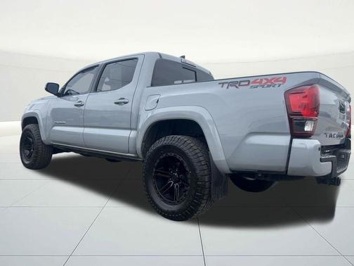 2019 Toyota Tacoma SR