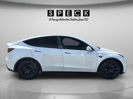 Pearl White Multi 2021 Tesla Model Y Long Range