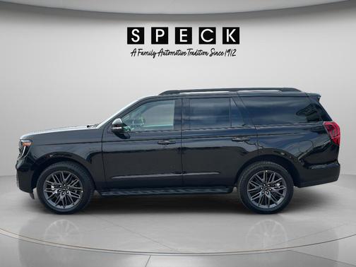 Agate Black Metallic 2026 Ford Expedition Platinum