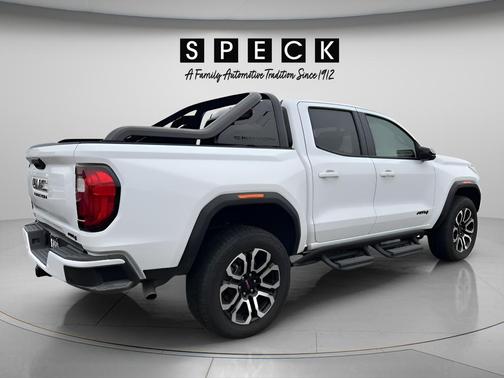 2025 GMC Canyon AT4