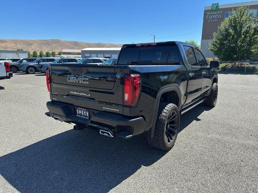 Onyx Black 2025 GMC Sierra 1500 Denali Ultimate