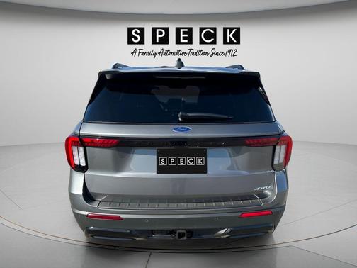 Carbonized Gray Metallic 2026 Ford Explorer ST-Line