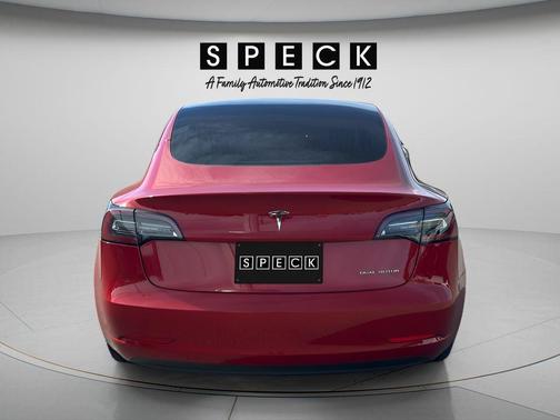 2018 Tesla Model 3 Performance